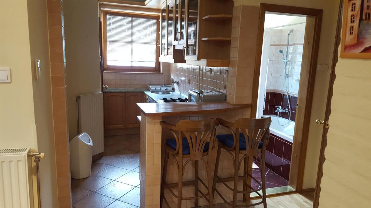 莱提蒂亚住宿加早餐旅馆 Kaposvár 外观 照片