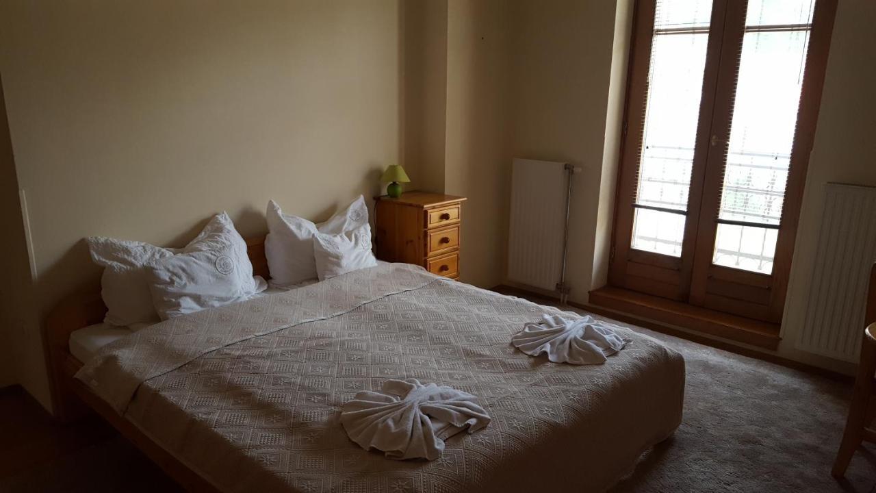 莱提蒂亚住宿加早餐旅馆 Kaposvár 外观 照片